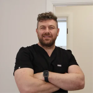 Dr_Dallas_Clinic_Doctor